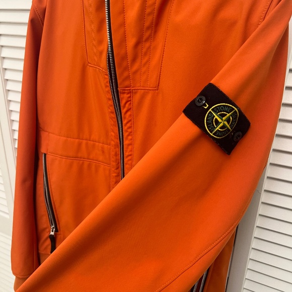 Stone Island Soft Shell Mens Jacket Size L - Picture 2 of 7